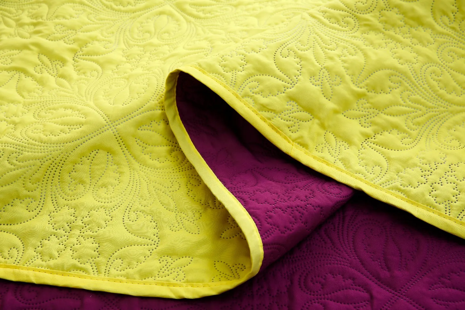 7 PCs Ultrasonic Bed Spread Set-Yellow Over Plum