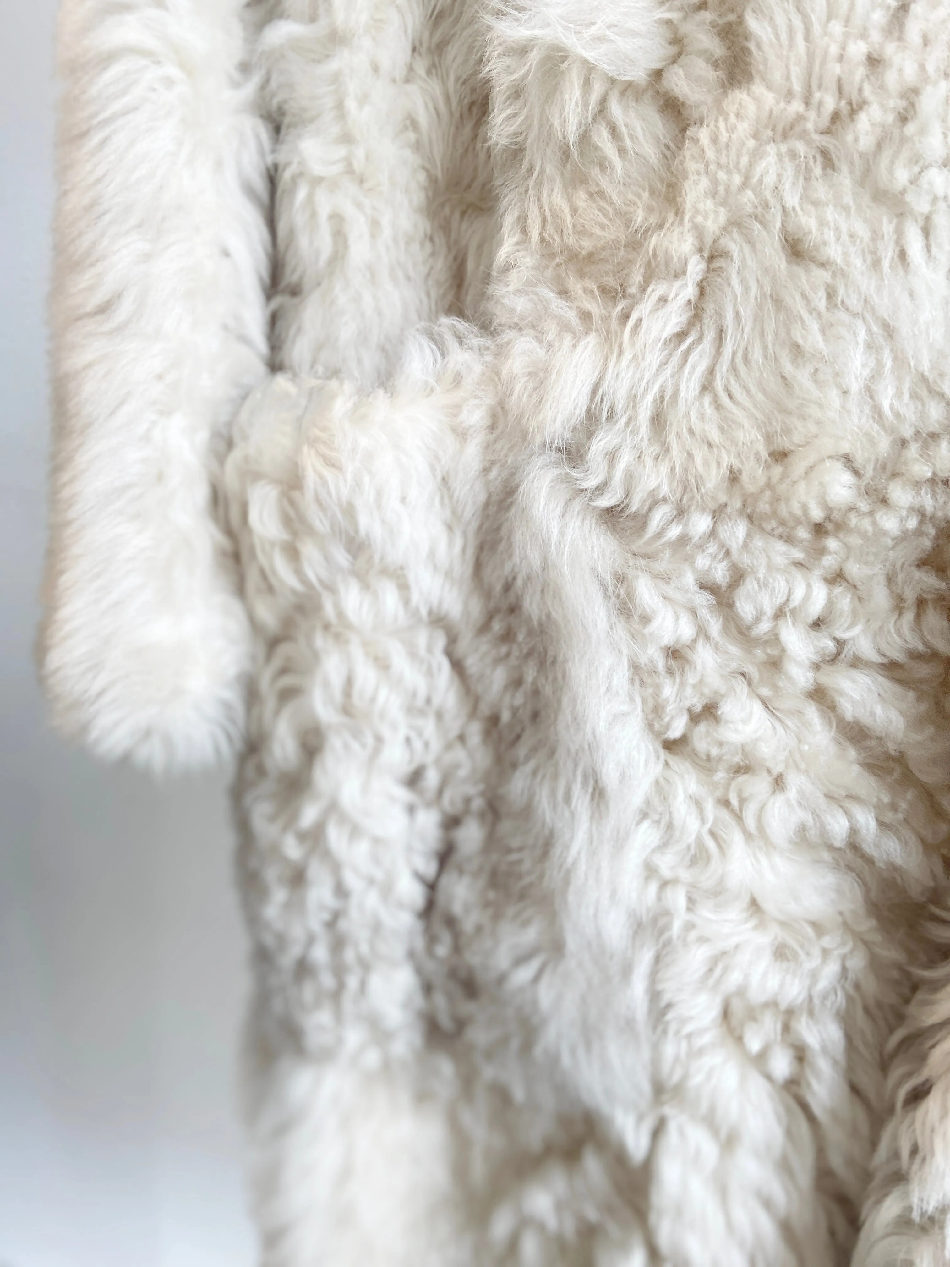 ARLETTE SHEARLING COAT