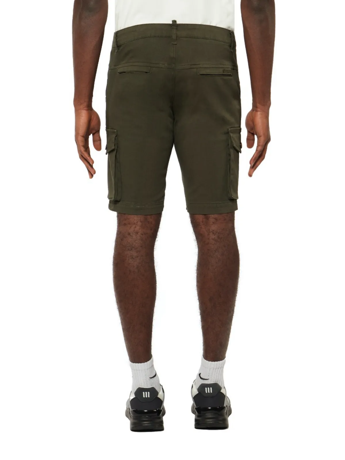 BASIC VARSITY CARGO SHORT | ARMY