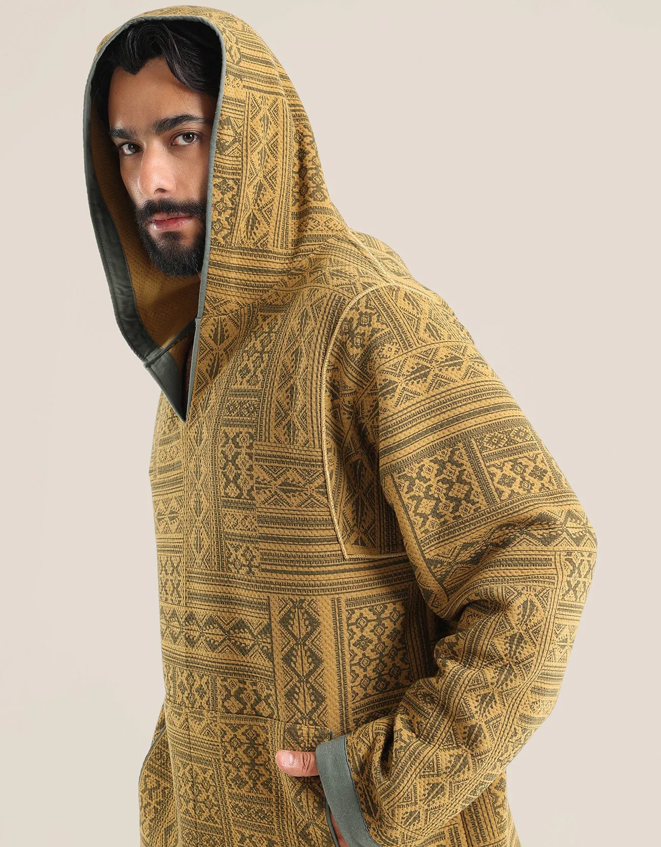 Hooded sweater in printed quilted cotton blend