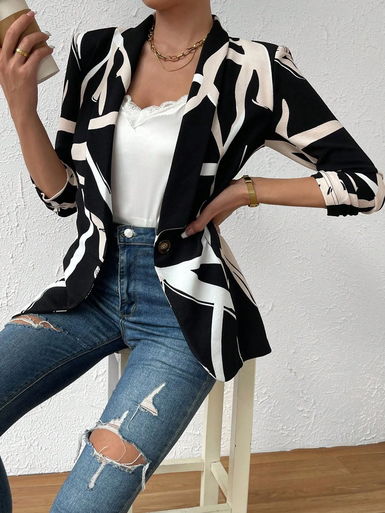 SHEIN Priv̩ Graphic Print Shawl Neck Blazer