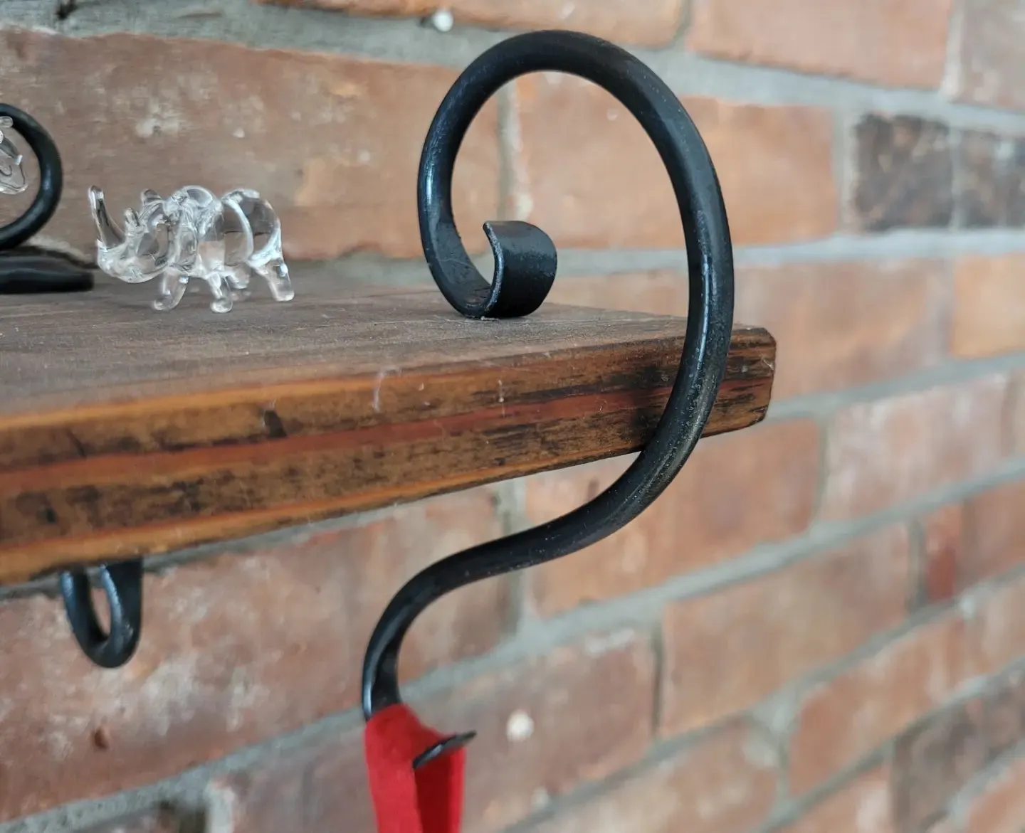 Spiral Stocking Hooks