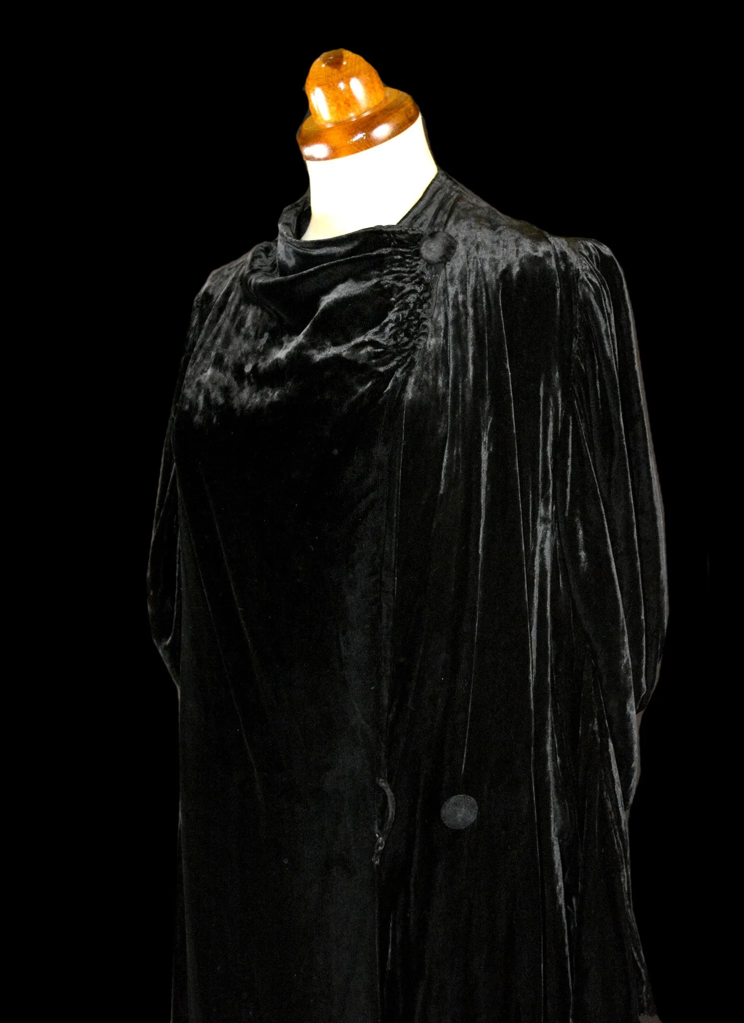 Vintage 1930s Black Silk Velvet Dress Coat