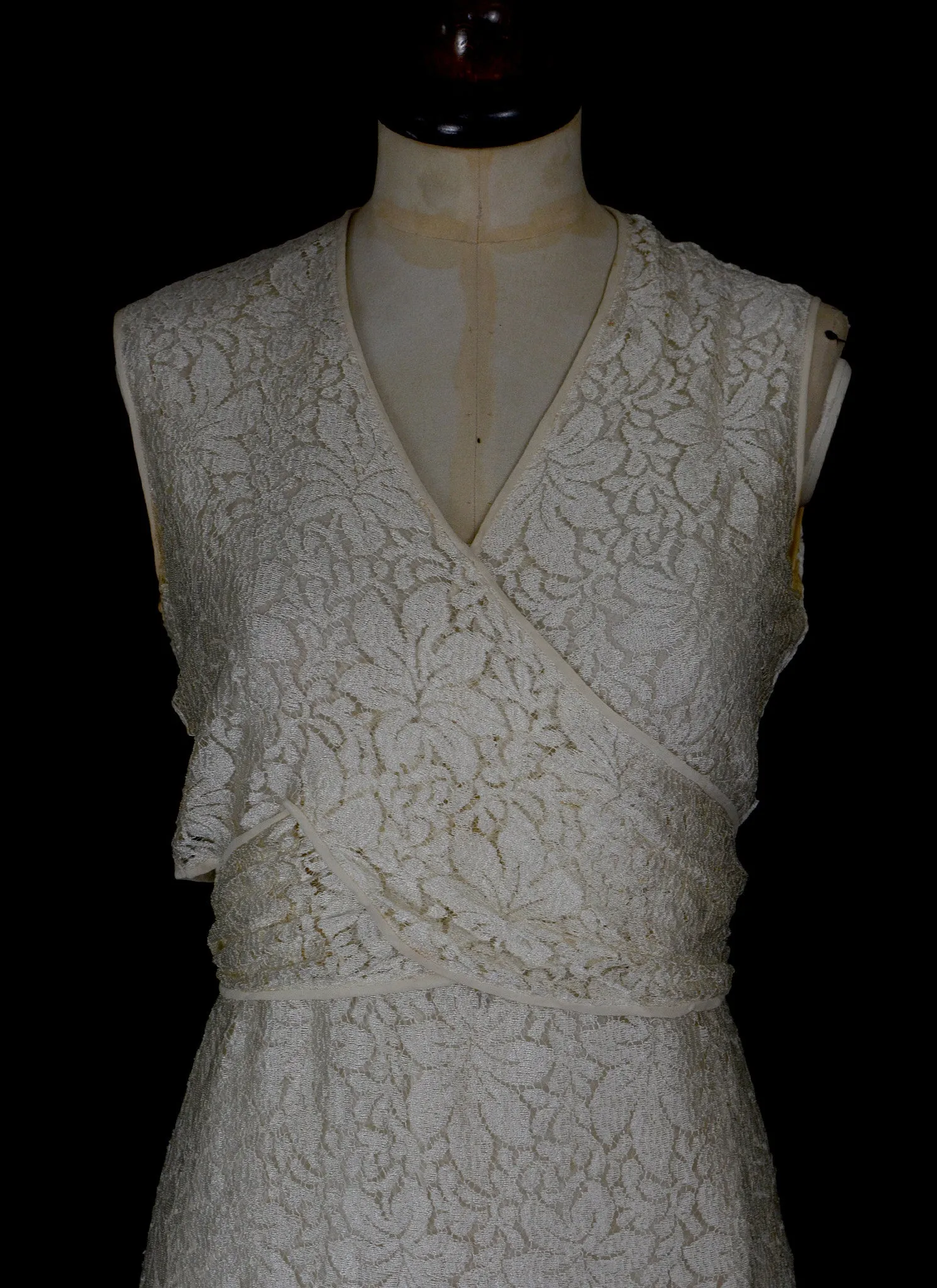 Vintage 1930s Lace Wedding Dress and Jacket