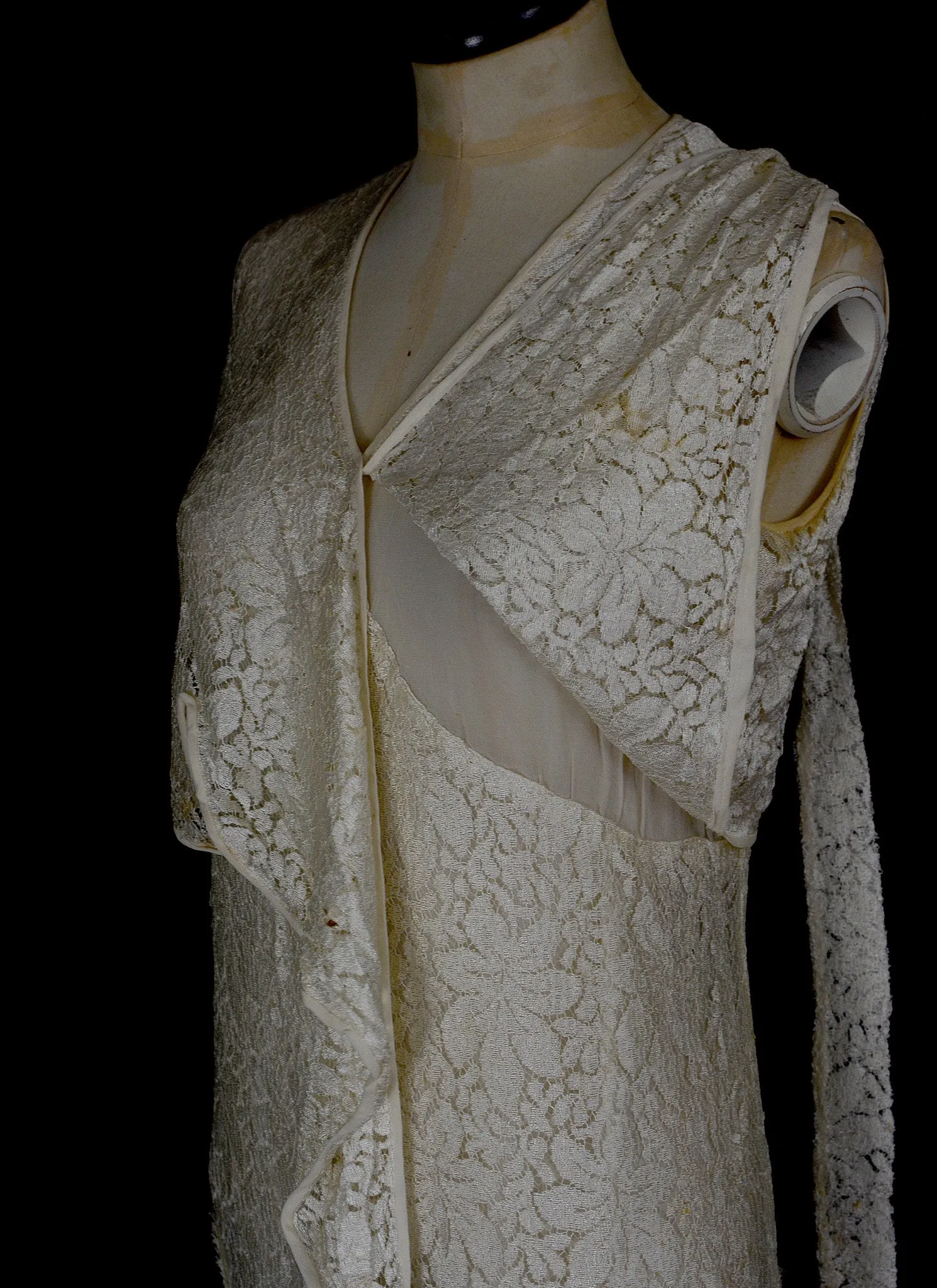 Vintage 1930s Lace Wedding Dress and Jacket