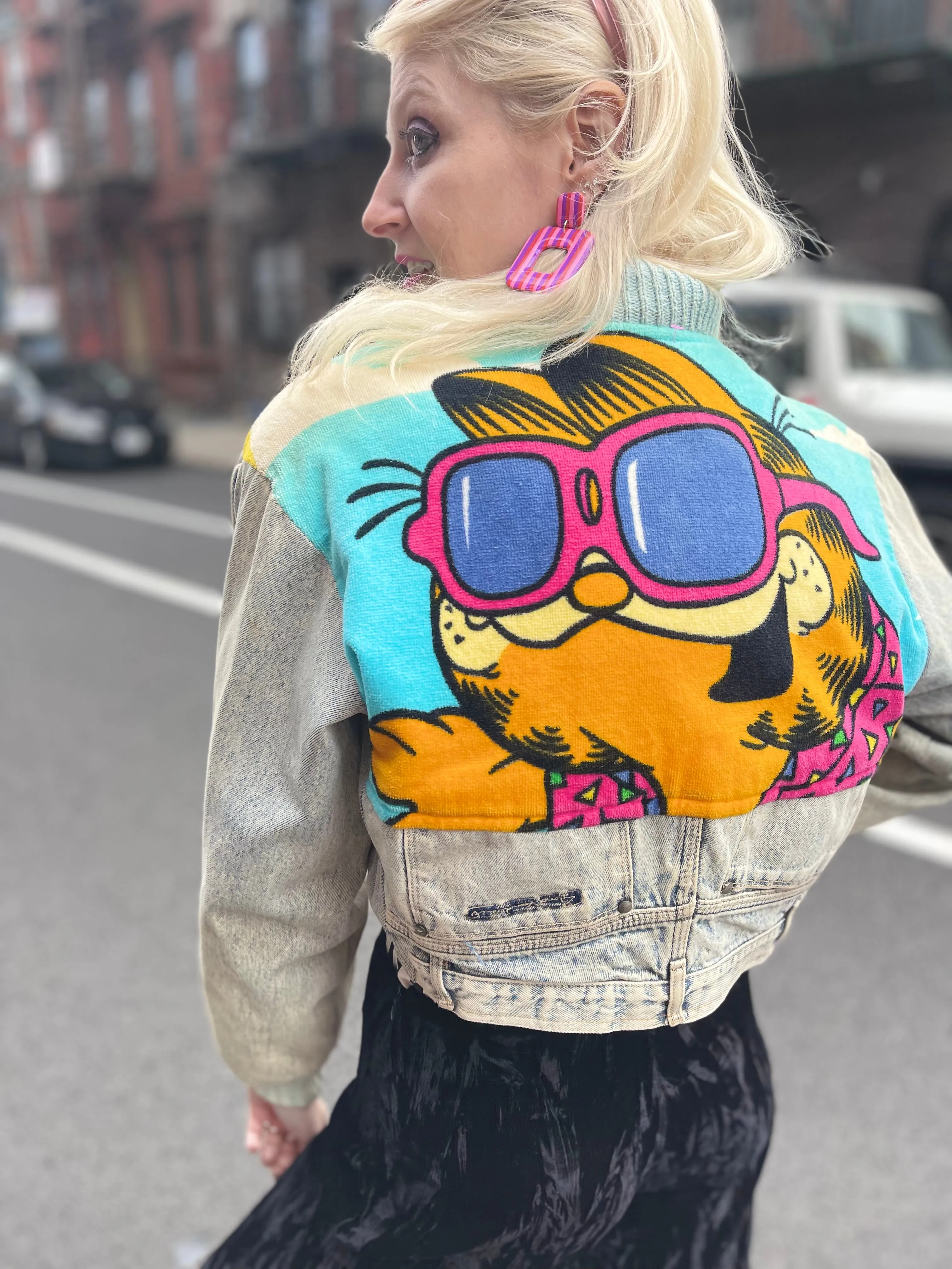 Vintage 80s Patchwork Garfield Cropped Jean Jacket