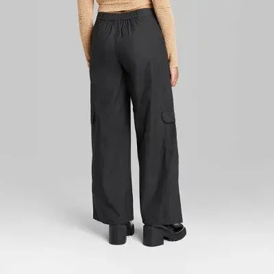 Wild Fable Women's Low Rise Wide Leg Casual Cargo Pants